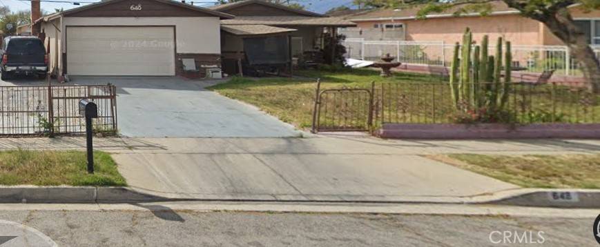 Rialto, CA 92376,648 N Rosalind AVE