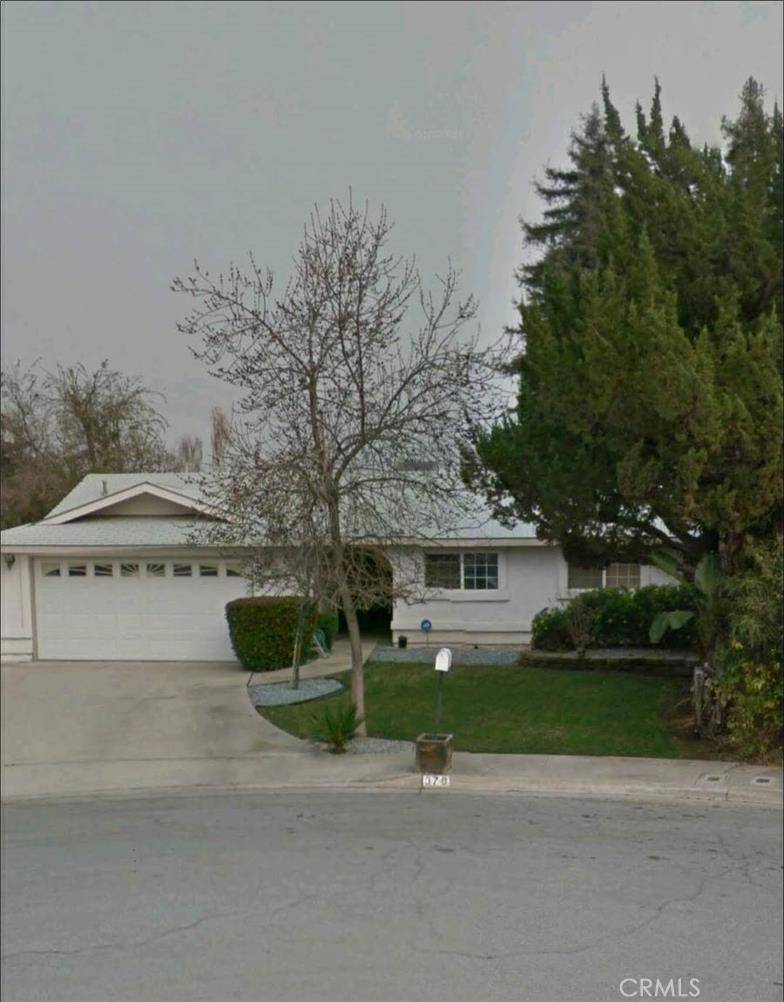 Porterville, CA 93257,370 Park PL