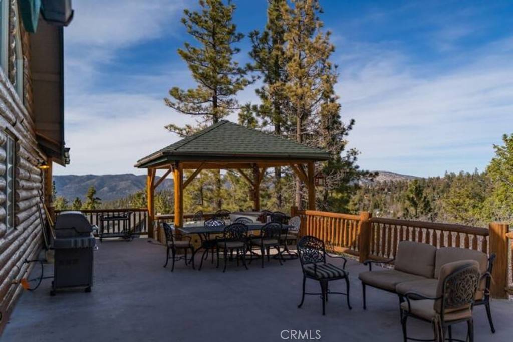 Big Bear Lake, CA 92315,1403 Rockspray DR