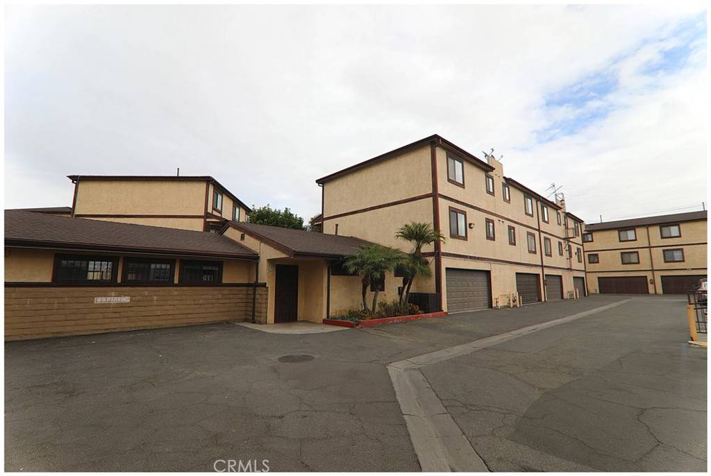 Gardena, CA 90248,515 W Gardena BLVD #77