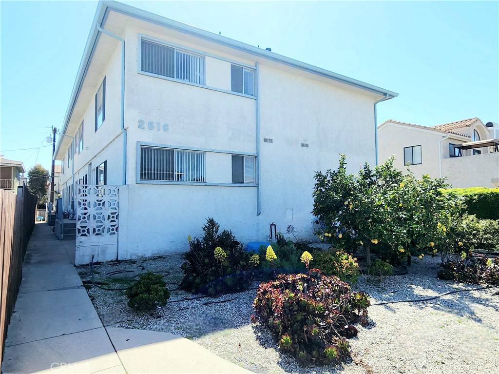 Redondo Beach, CA 90278,2616 Gates AVE