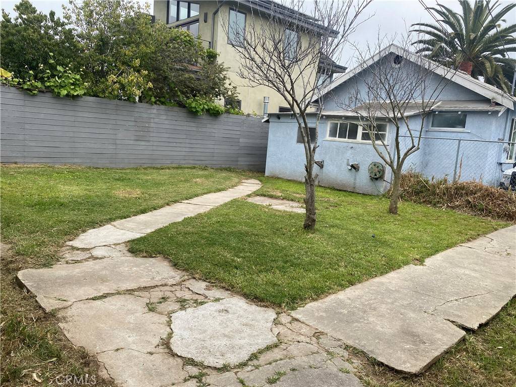 Venice, CA 90291,537 Brooks Avenue