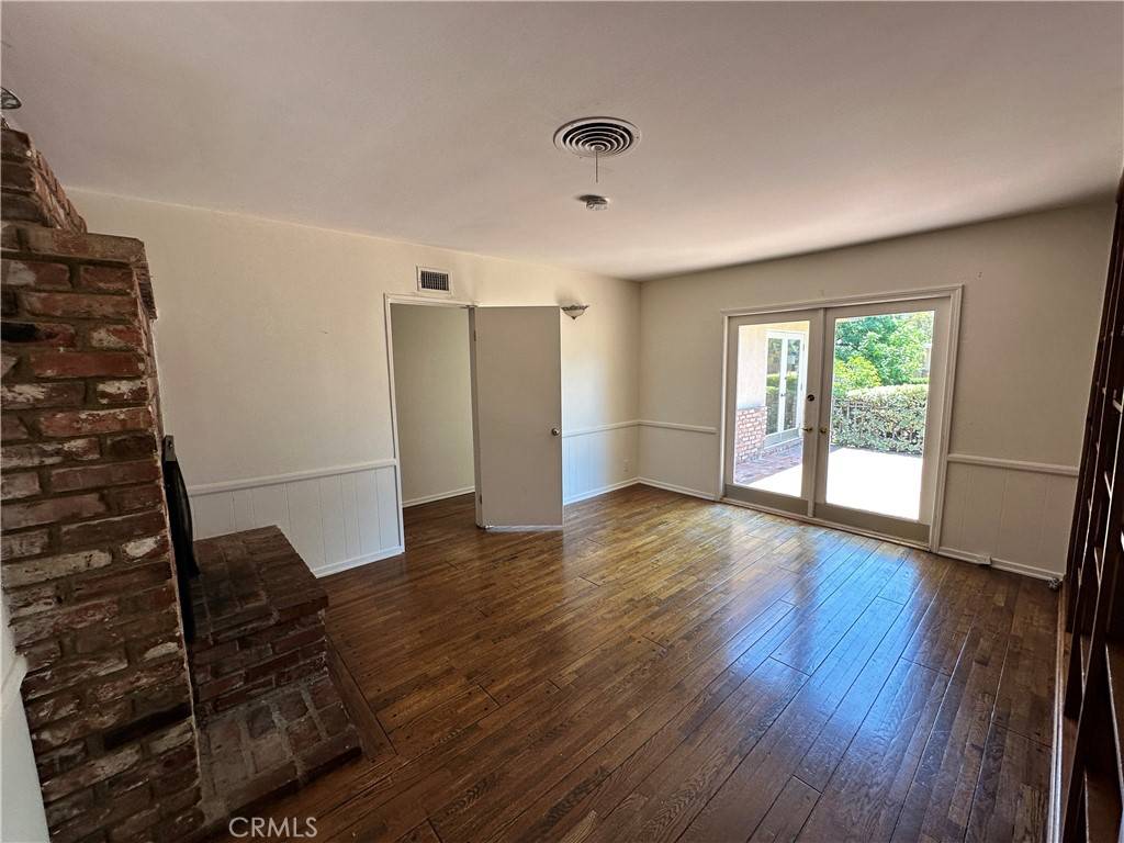 Sherman Oaks, CA 91403,14655 Morrison ST