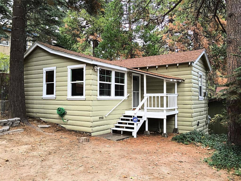 Running Springs, CA 92382,31740 Silver Spruce DR