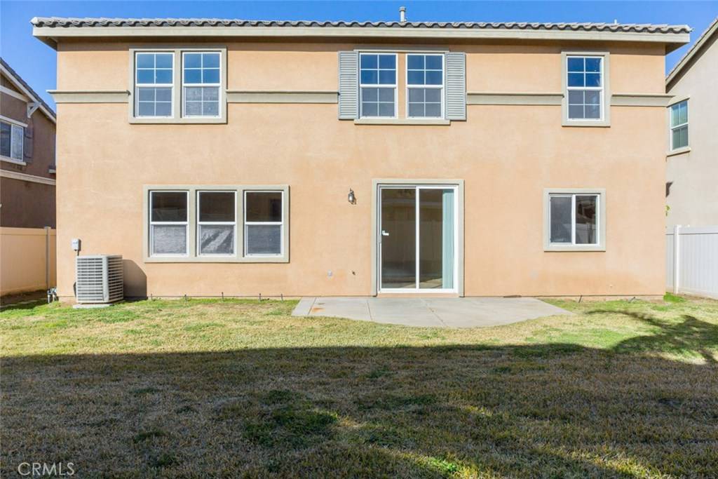 Perris, CA 92571,969 Curlew ST