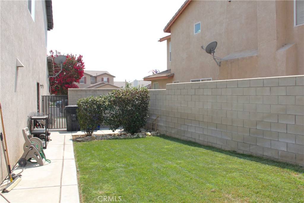 Fontana, CA 92336,15580 Caroline ST