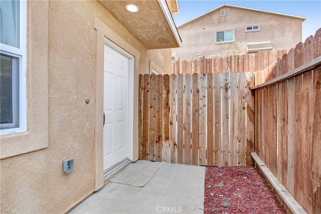 Saugus, CA 91350,26129 Goldman PL