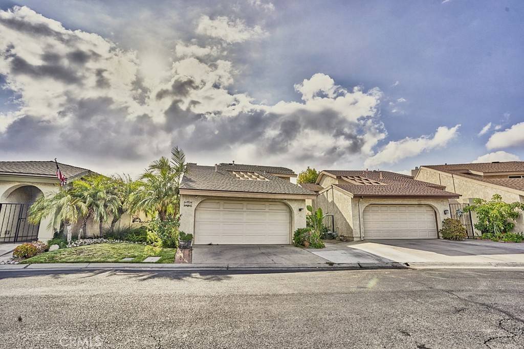 Anaheim, CA 92801,1148 N Boatswain CIR