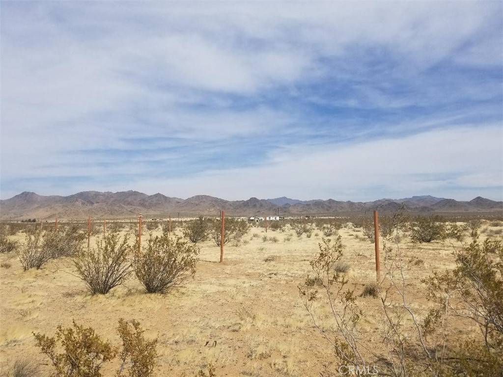 Lucerne Valley, CA 92356,0 Cummings RD