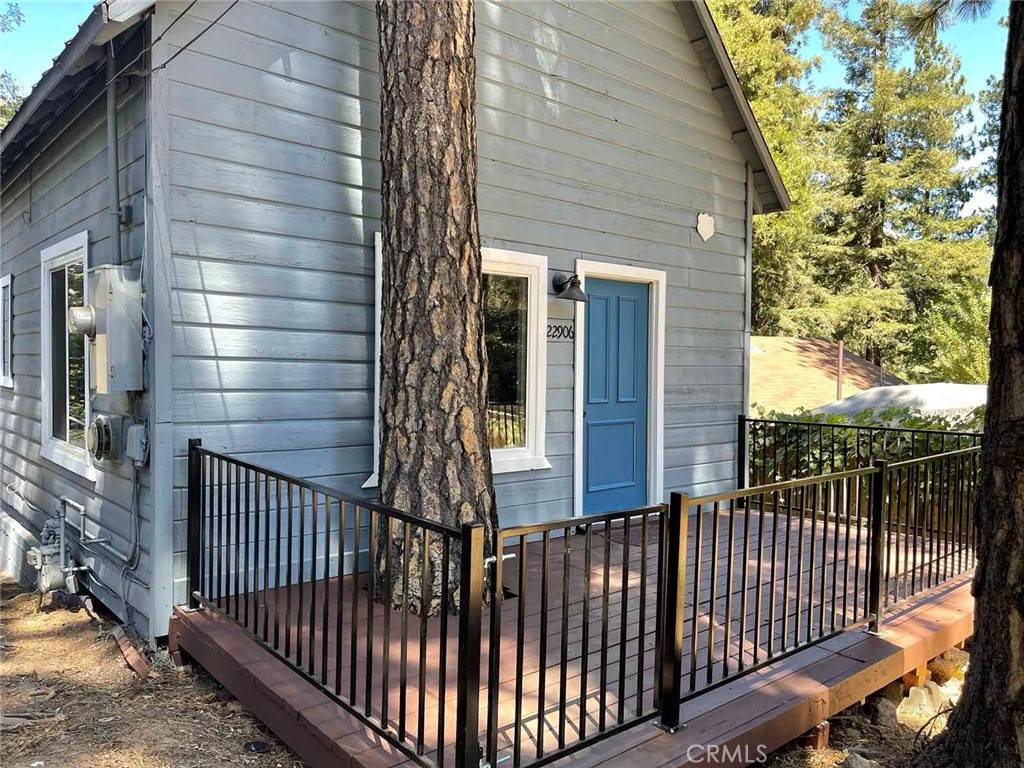 Crestline, CA 92325,22909 alder