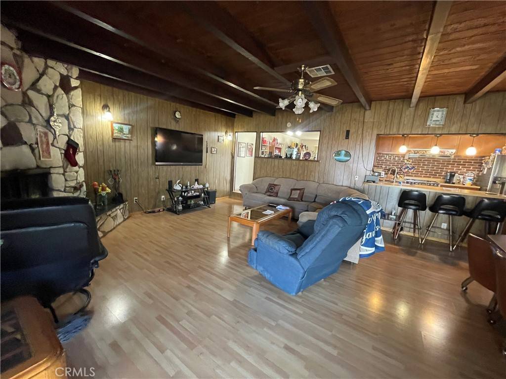 Downey, CA 90241,10741 Cecilia ST