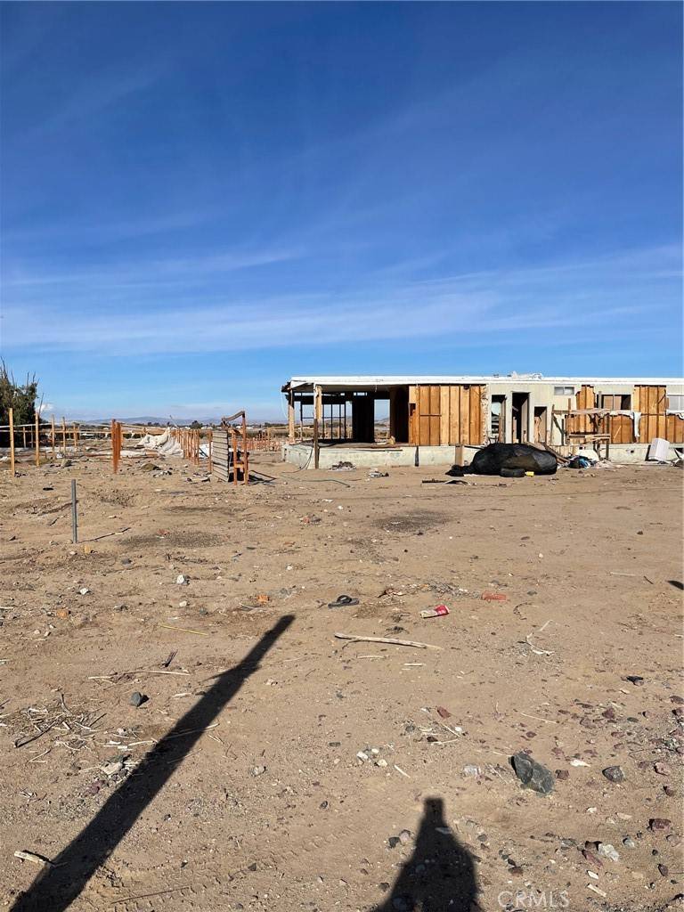 Newberry Springs, CA 92365,30323 Ord St