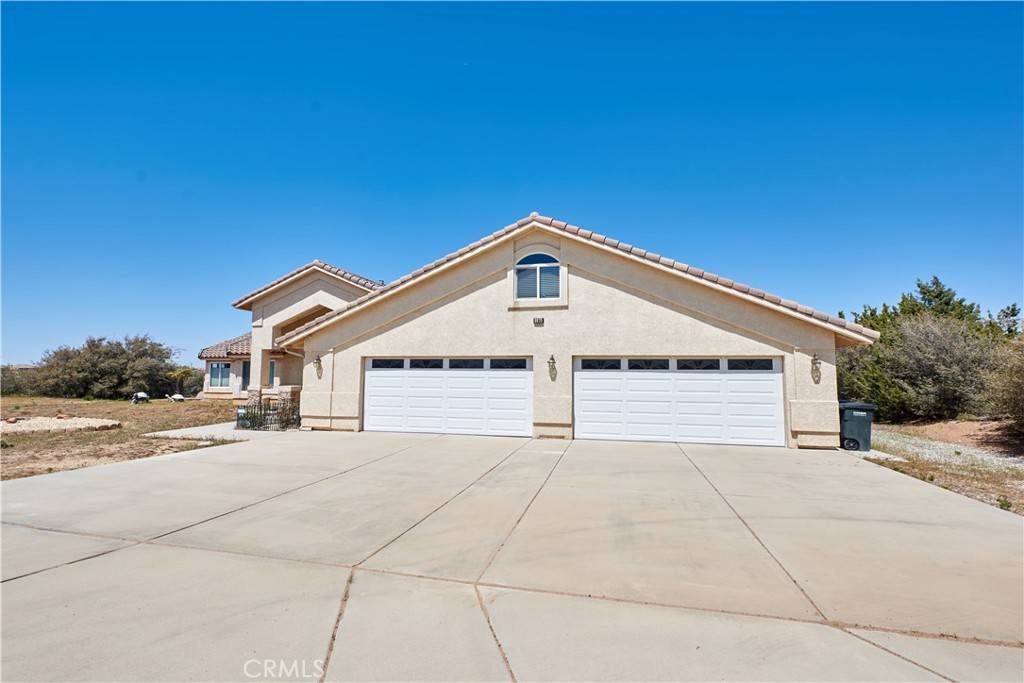 Oak Hills, CA 92344,9920 Sage ST