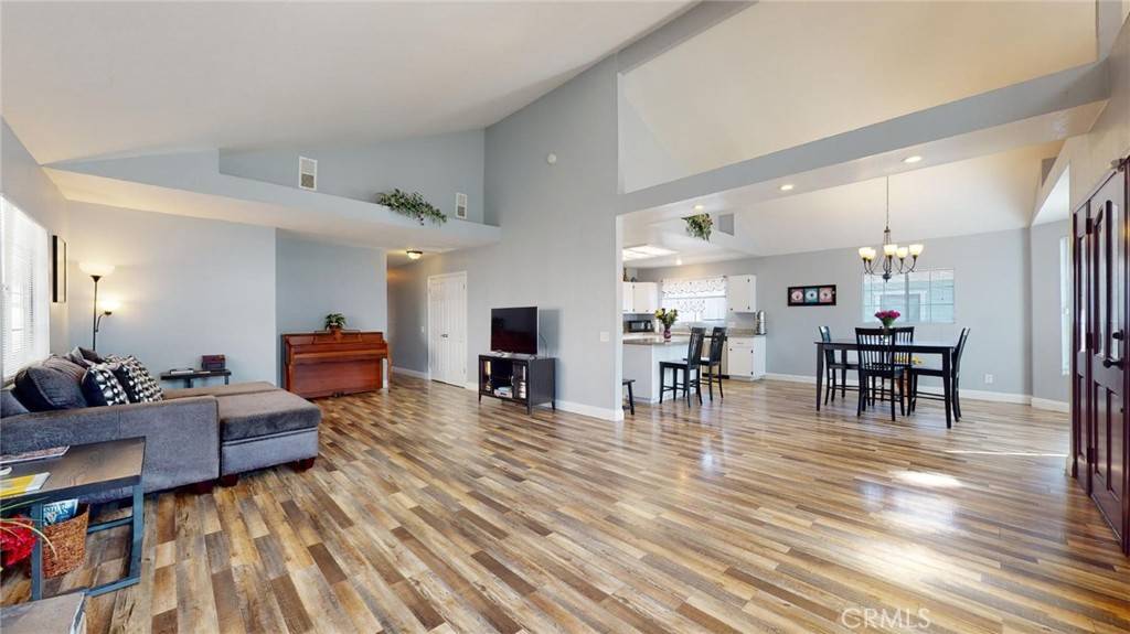 Riverside, CA 92501,3864 Pine ST