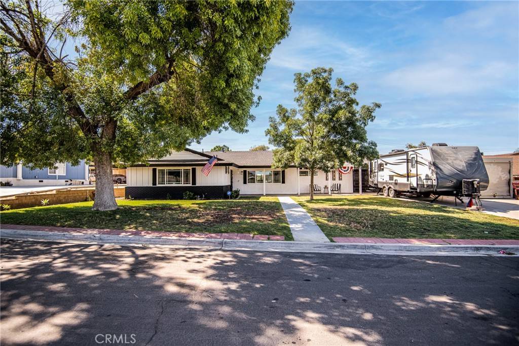 Nuevo, CA 92567,30143 Merrell AVE