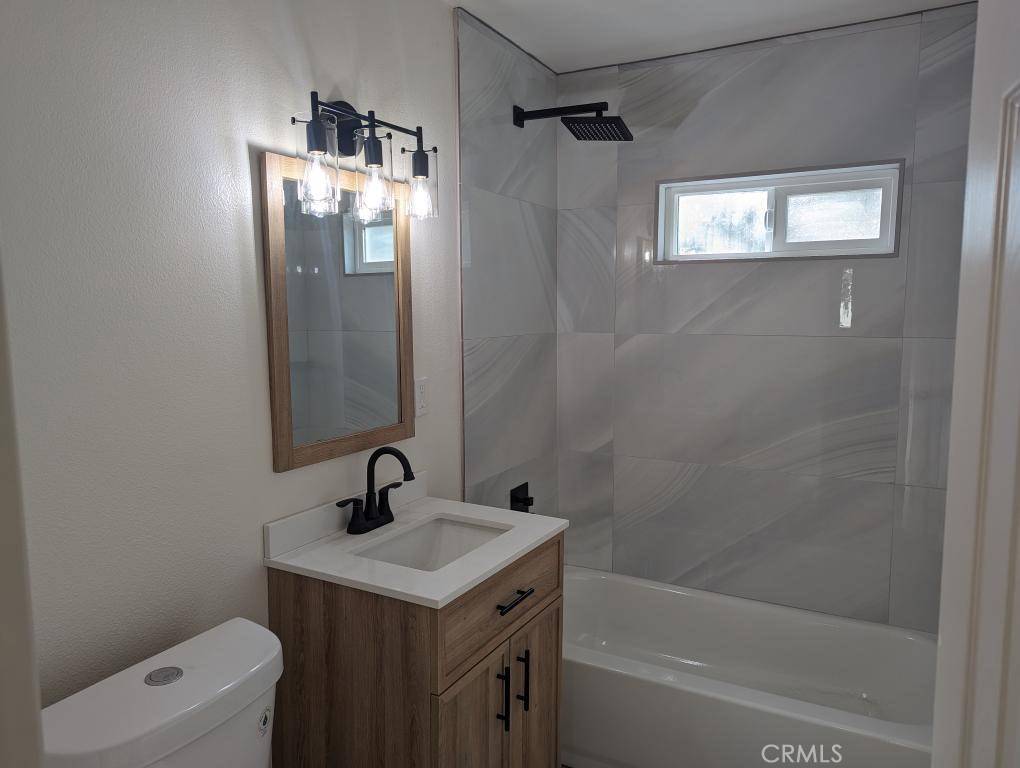 La Puente, CA 91744,515 S Shipman AVE