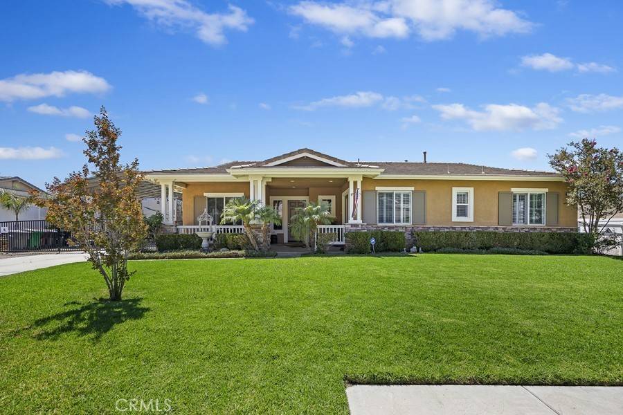 Norco, CA 92860,2876 Walking Horse Ranch DR