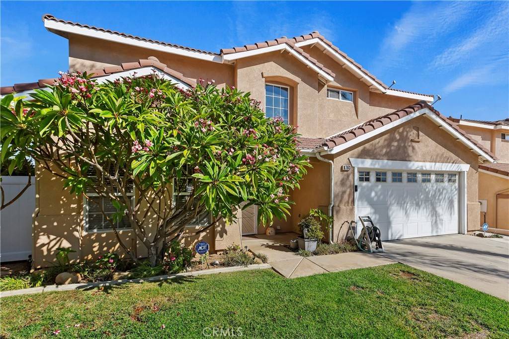 Corona, CA 92883,8763 Daffodil DR