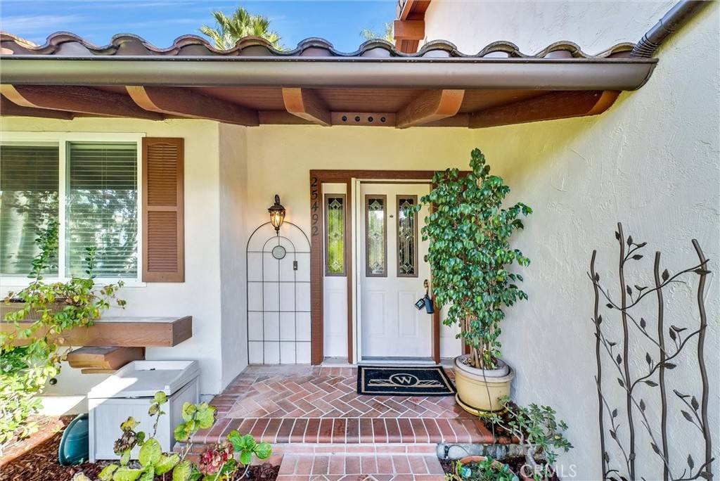 Mission Viejo, CA 92691,25492 El Picador LN