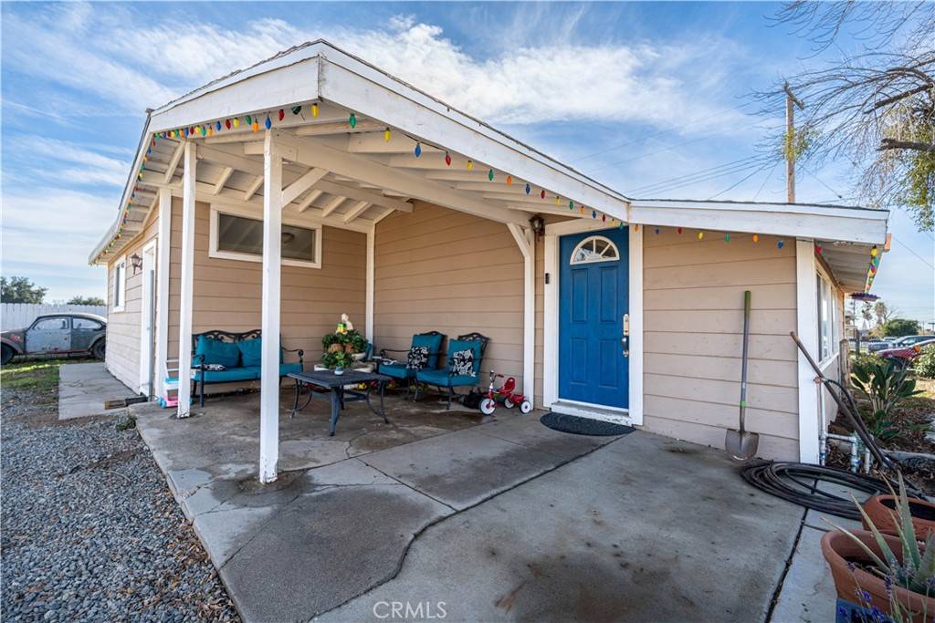 Calimesa, CA 92320,255 W Avenue L