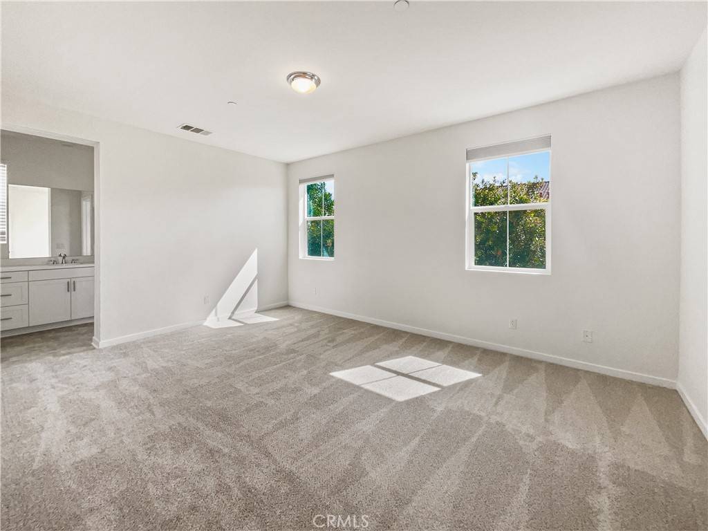 Murrieta, CA 92562,35828 Neala LN