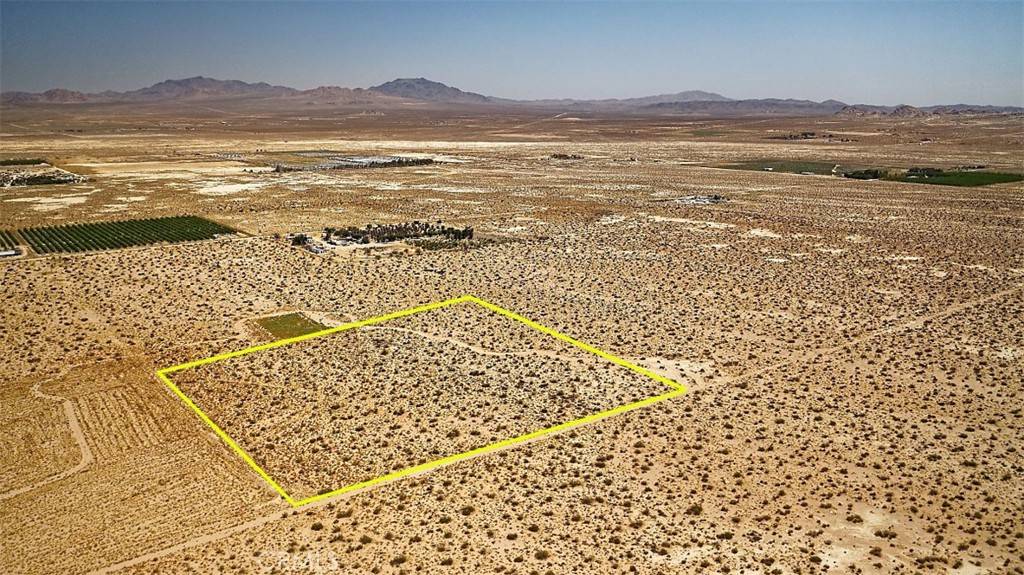 Lucerne Valley, CA 92356,0 23 Lincoln RD