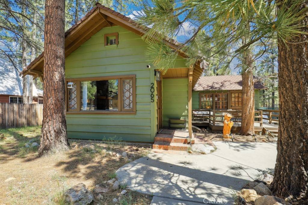 Big Bear Lake, CA 92314,2065 2nd LN