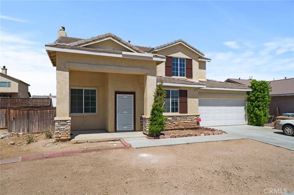 Hesperia, CA 92344,9102 Goldenrod CT