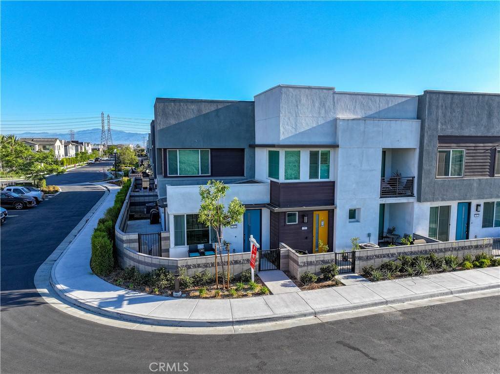 Ontario, CA 91761,3621 S Allston Paseo #6