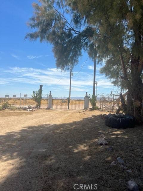 39100 Desert View RD Newberry Springs, CA 92398