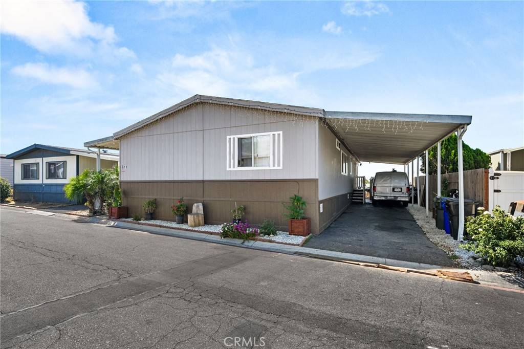 Jurupa Valley, CA 92509,6130 Camino Real #311