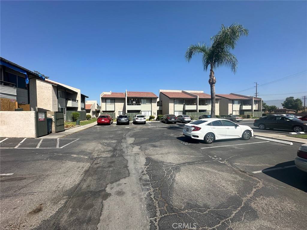 Colton, CA 92324,2255 Cahuilla ST #65