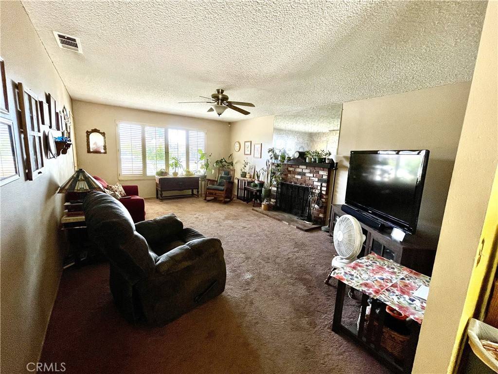 Yucaipa, CA 92399,12041 Sutter AVE