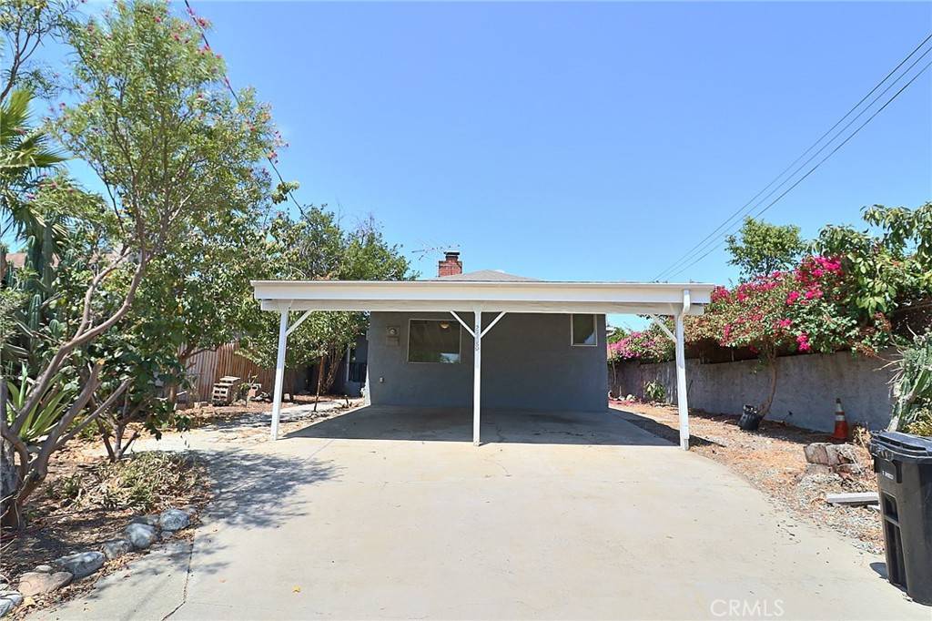 Upland, CA 91786,2593 Huntington DR