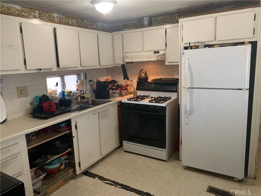 Perris, CA 92570,17009 Esperanza DR