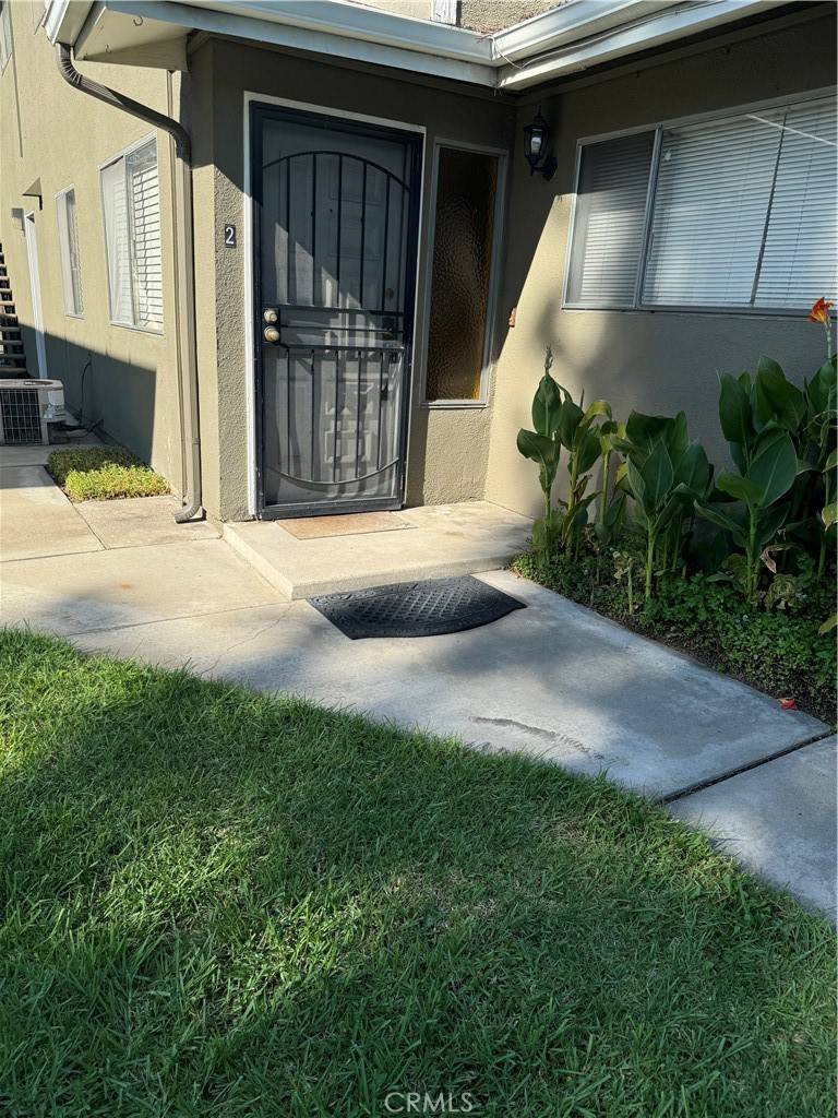 Upland, CA 91786,1301 W 8TH ST W #2