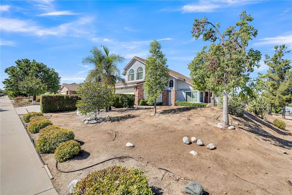 Riverside, CA 92506,6541 Hemingway DR