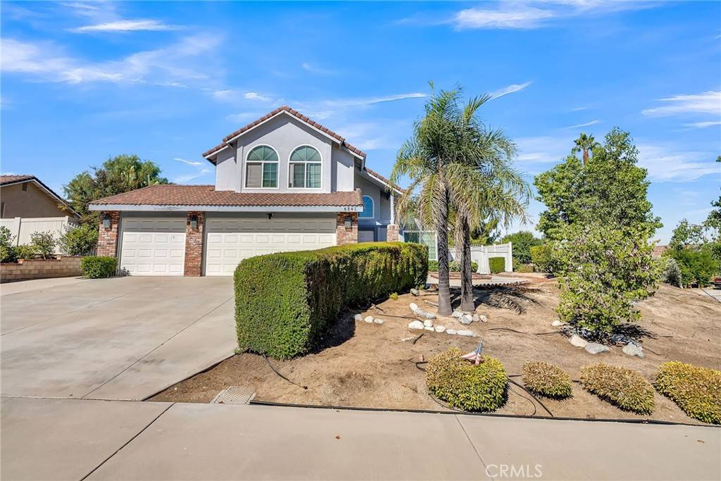 Riverside, CA 92506,6541 Hemingway DR