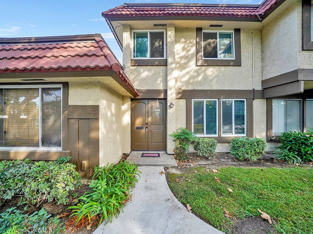 Anaheim, CA 92801,2783 W Parkside LN