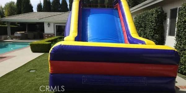 San Dimas, CA 91773,229 W Allen AVE