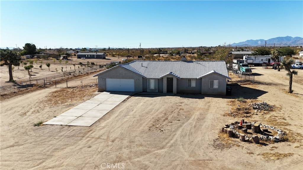 Phelan, CA 92371,7415 La Mesa RD