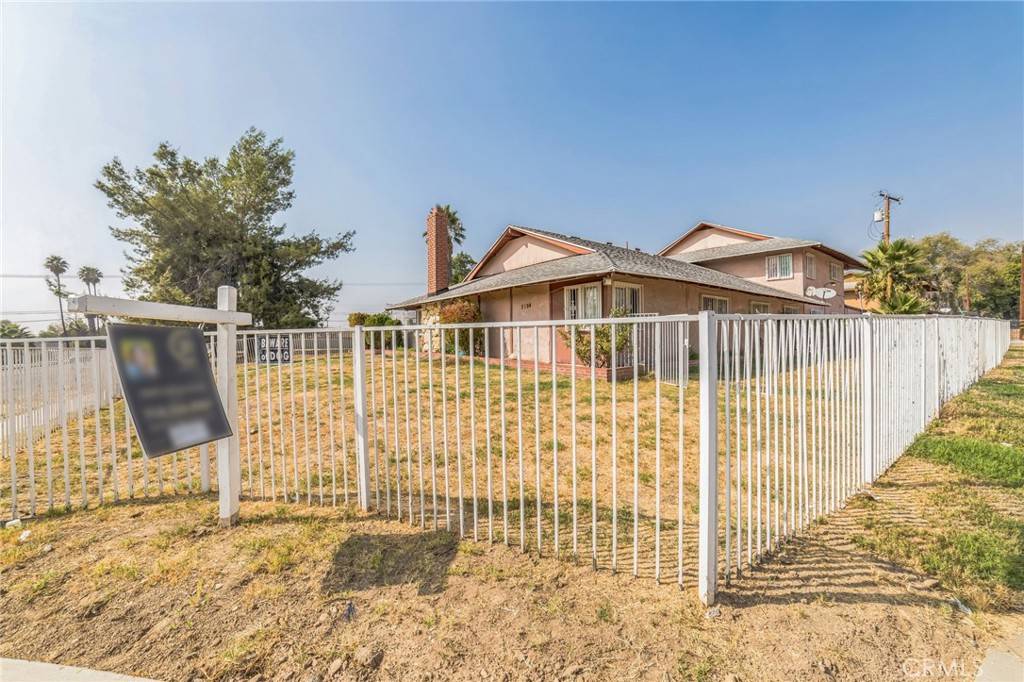 San Bernardino, CA 92404,2194 Sunrise LN