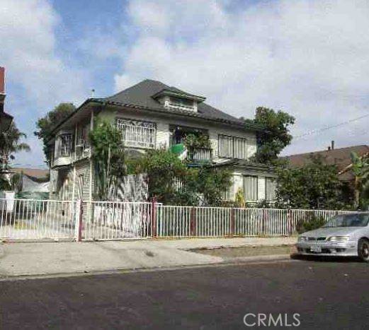 Los Angeles, CA 90015,1123 W 18th ST
