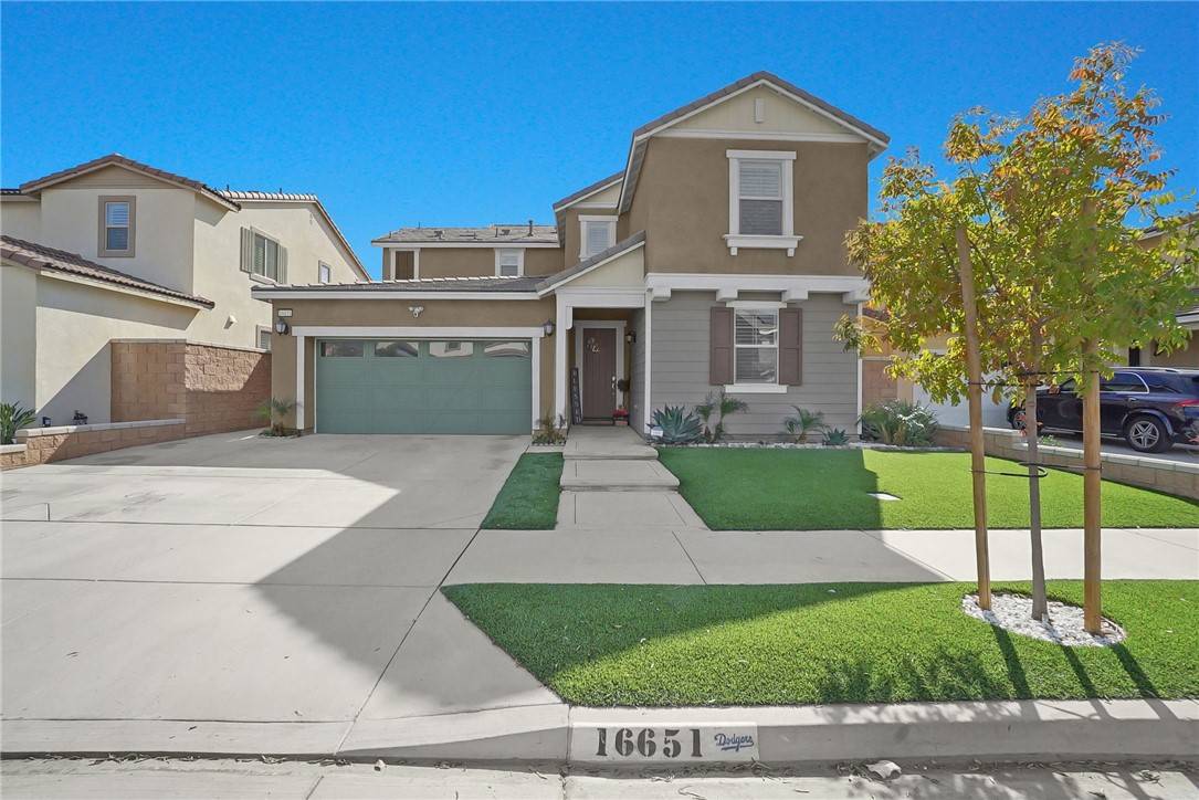 Fontana, CA 92336,16651 Emerson LN