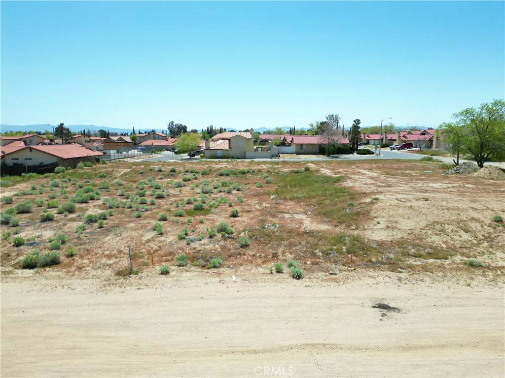 Hesperia, CA 92345,0 Fresno ST