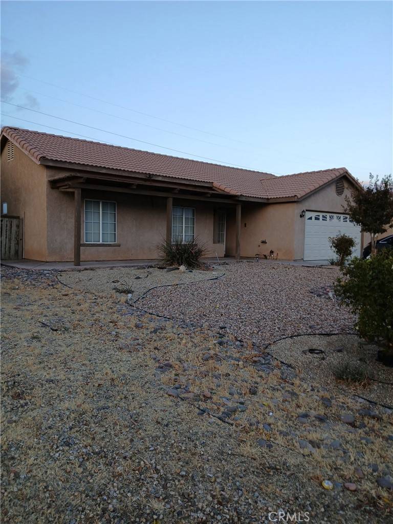 Adelanto, CA 92301,11008 Pemberton WAY