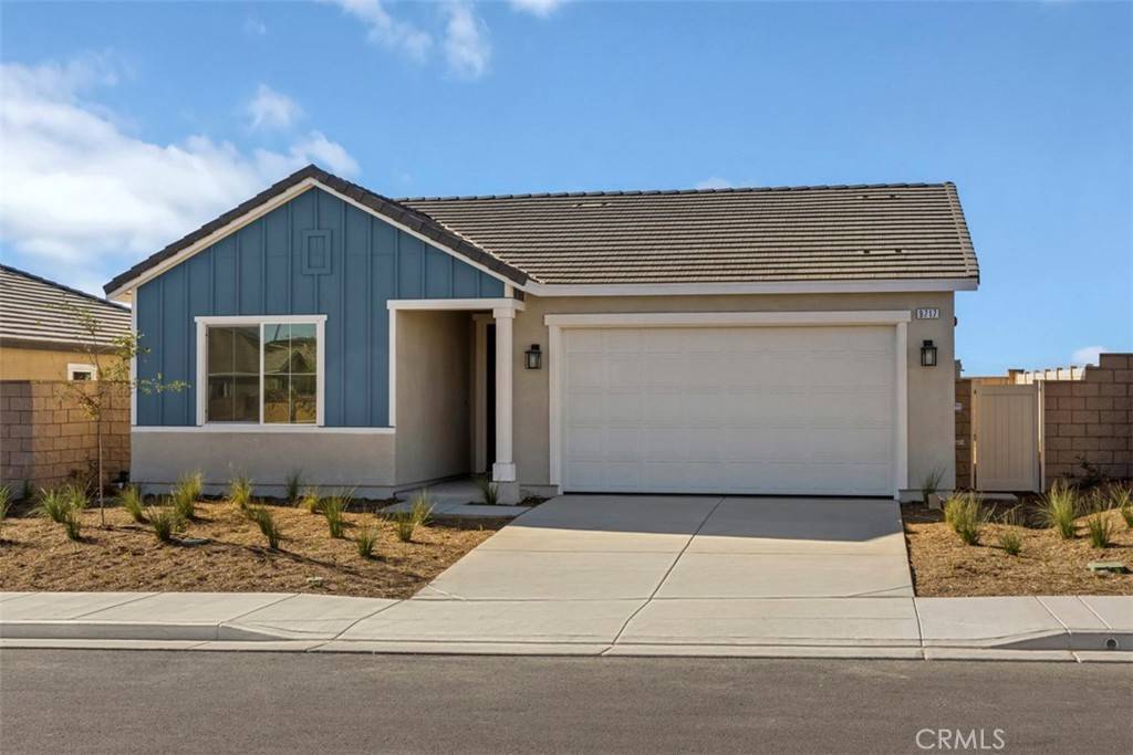 Riverside, CA 92508,9717 Coneflower WAY