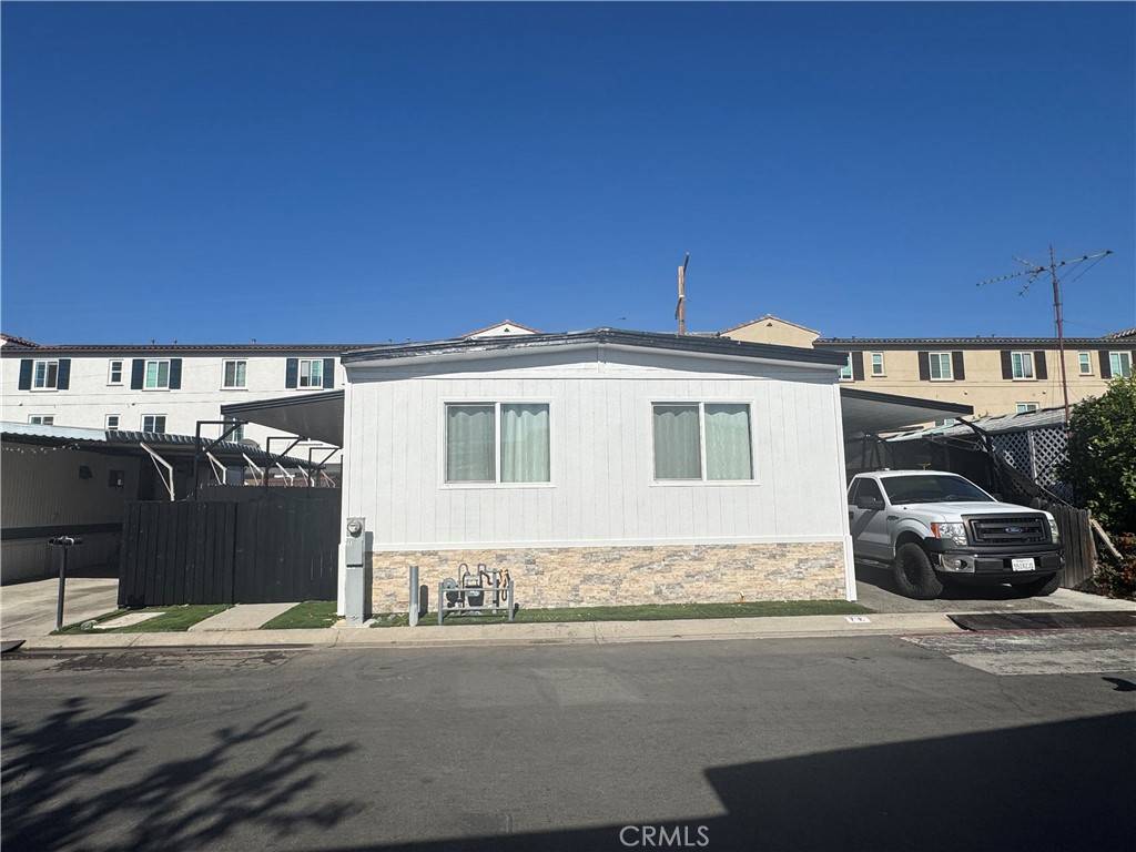 La Puente, CA 91744,650 La Seda RD #7E