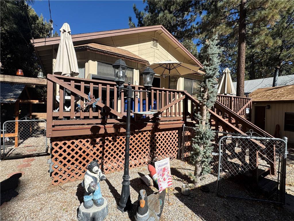 Big Bear City, CA 92314,717 E Meadow LN