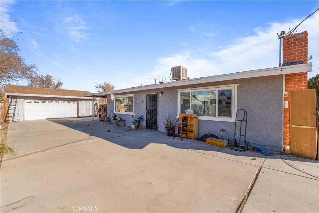 Adelanto, CA 92301,12068 White AVE